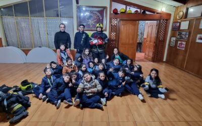 Actividad Pedagógica Junto a la Quinta Compañía de  Bomberos de Los Ángeles
