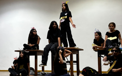 Taller de Teatro Presenta Obra “¿Adultos? ¡No, Gracias!”