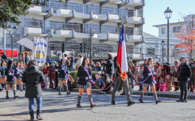 Desfile en Honor a las Glorias Navales